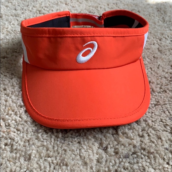 asics running visor